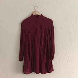 Burgundy Lace Detailed Long Sleeved Dress